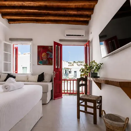 Cycladic In The Heart Of Mykonos Town