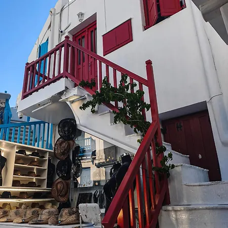 Cycladic In The Heart Of Daire